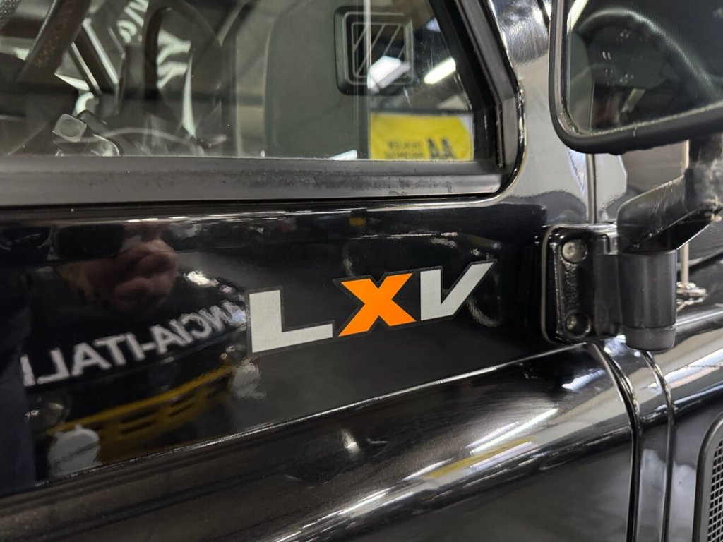 Used Land Rover Defender 2013 for sale - 76509970: Photo 6