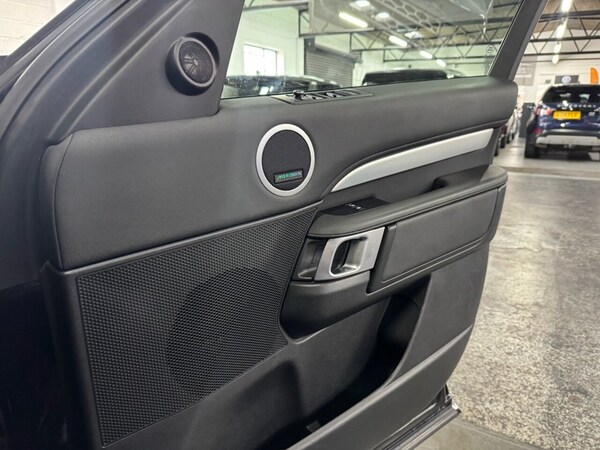 Used Land Rover Discovery 5 2020 for sale - 75675884: Photo 21