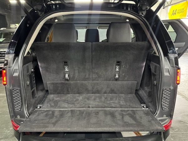Used Land Rover Discovery 5 2020 for sale - 75675884: Photo 35