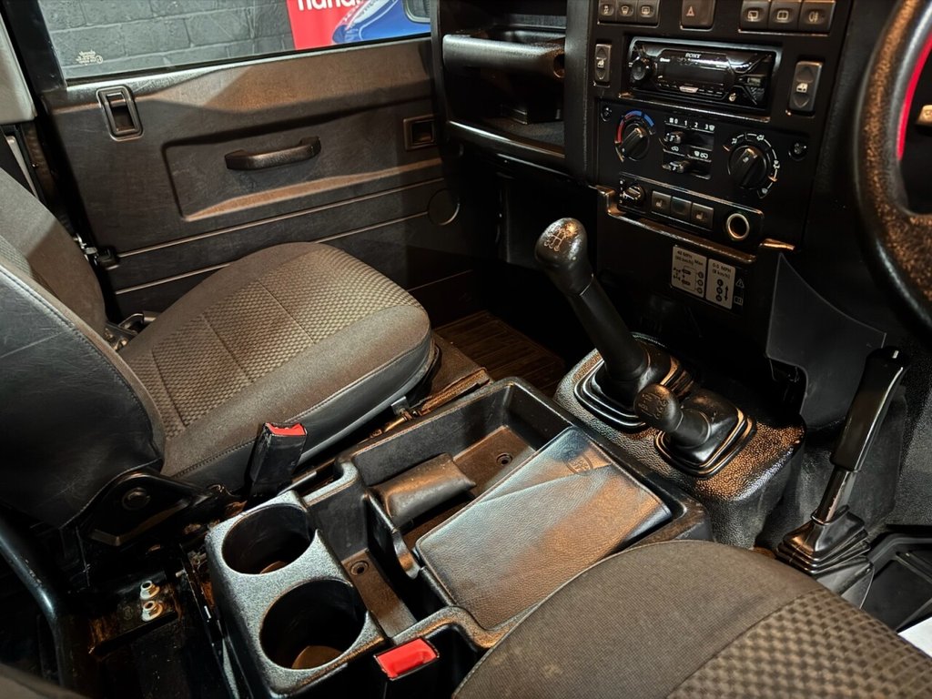 Used Land Rover Defender 2014 for sale - 76655249: Photo 17