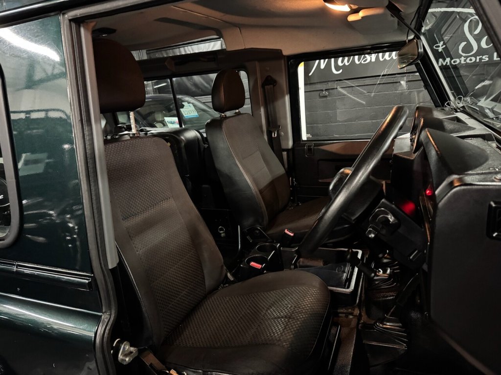 Used Land Rover Defender 2014 for sale - 76655249: Photo 19