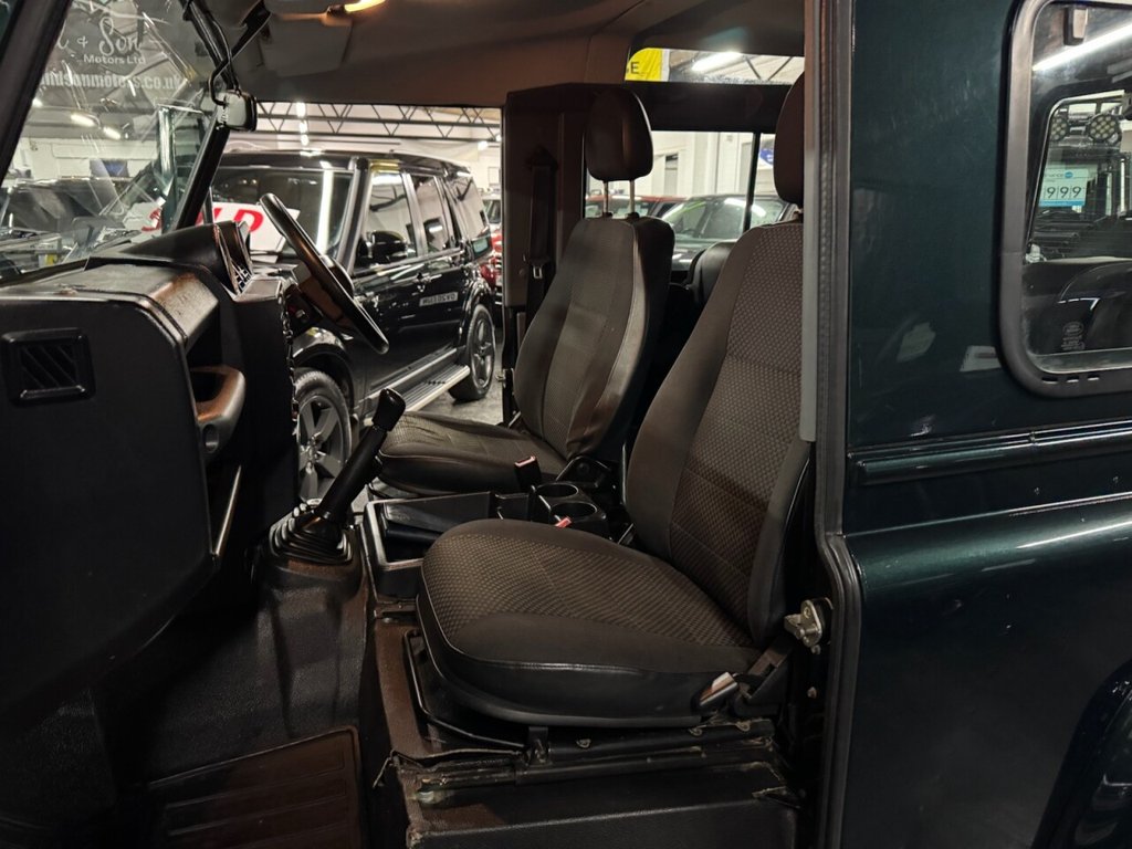 Used Land Rover Defender 2014 for sale - 76655249: Photo 25