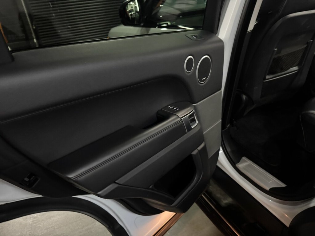 Used Land Rover Range Rover Sport 2016 for sale - 77263488: Photo 35