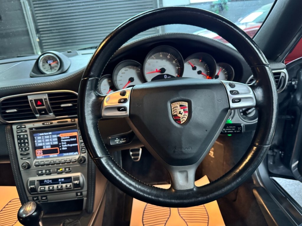 Used Porsche 911 2005 for sale - 76417273: Photo 21