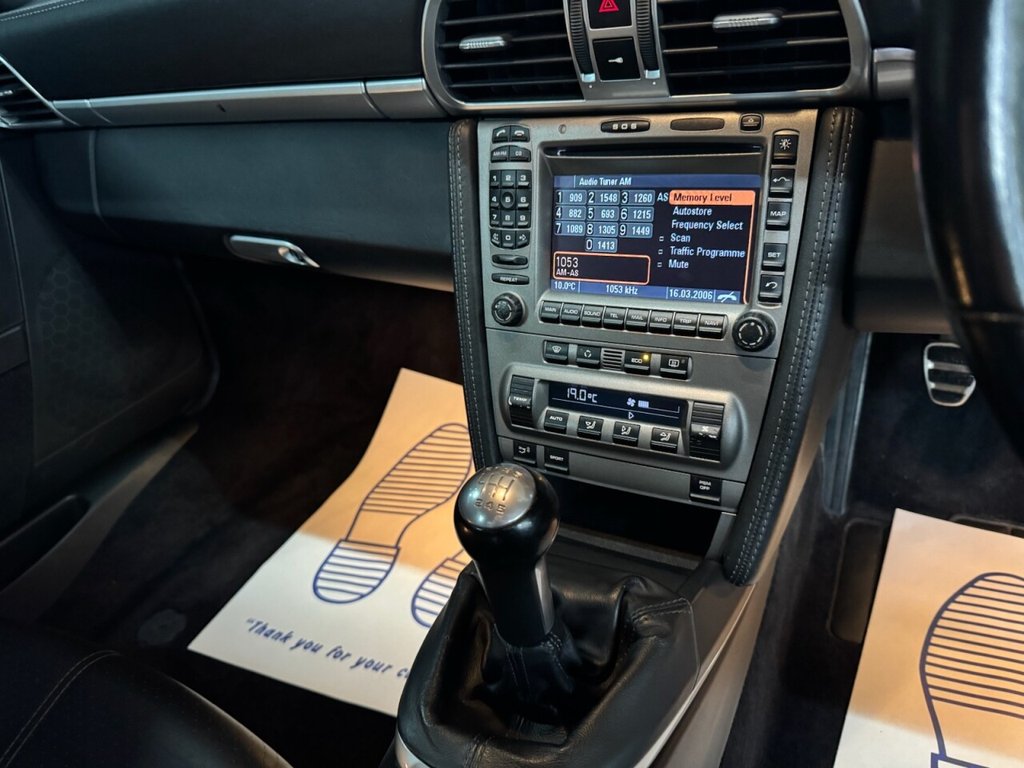 Used Porsche 911 2005 for sale - 76417273: Photo 24