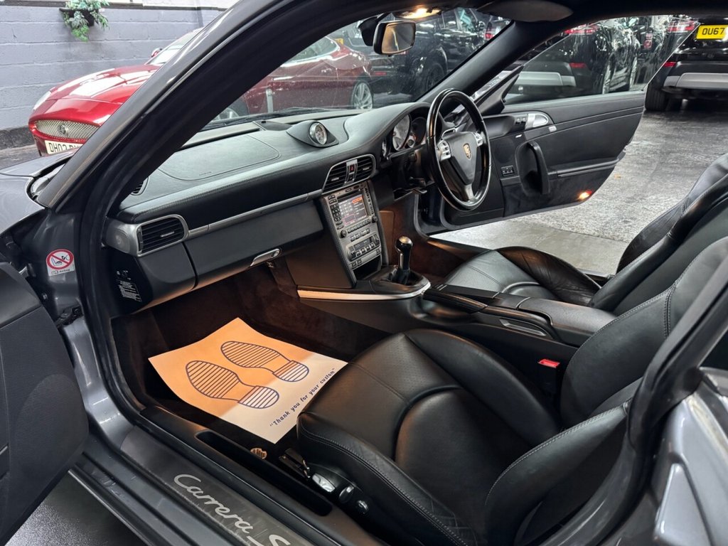 Used Porsche 911 2005 for sale - 76417273: Photo 29