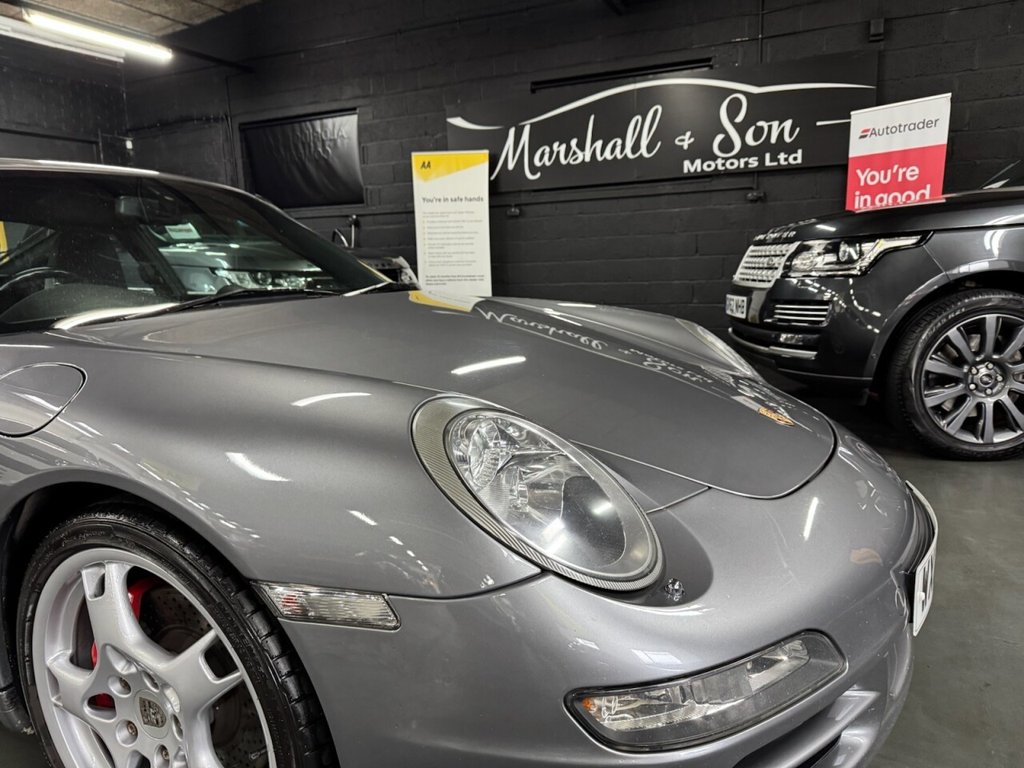 Used Porsche 911 2005 for sale - 76417273: Photo 3