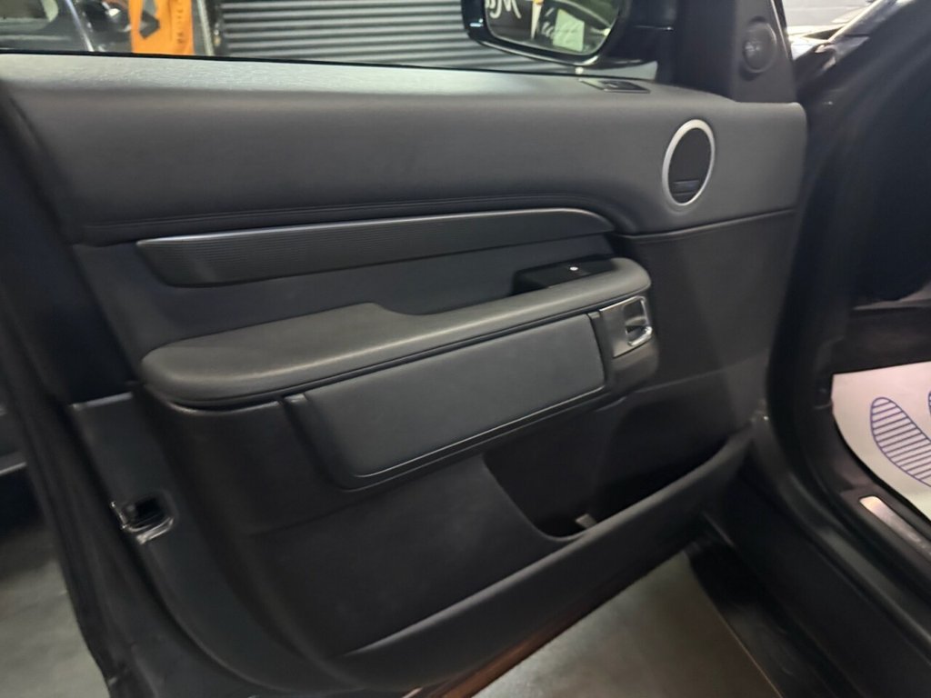 Used Land Rover Discovery 2017 for sale - 77521574: Photo 38