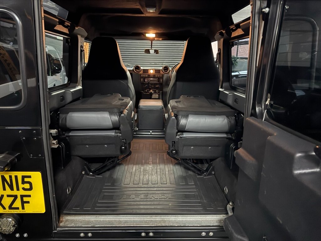 Used Land Rover Defender 90 2015 for sale - 77594663: Photo 24