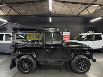 Used Land Rover Defender 90 2015 for sale - 77594663: Photo