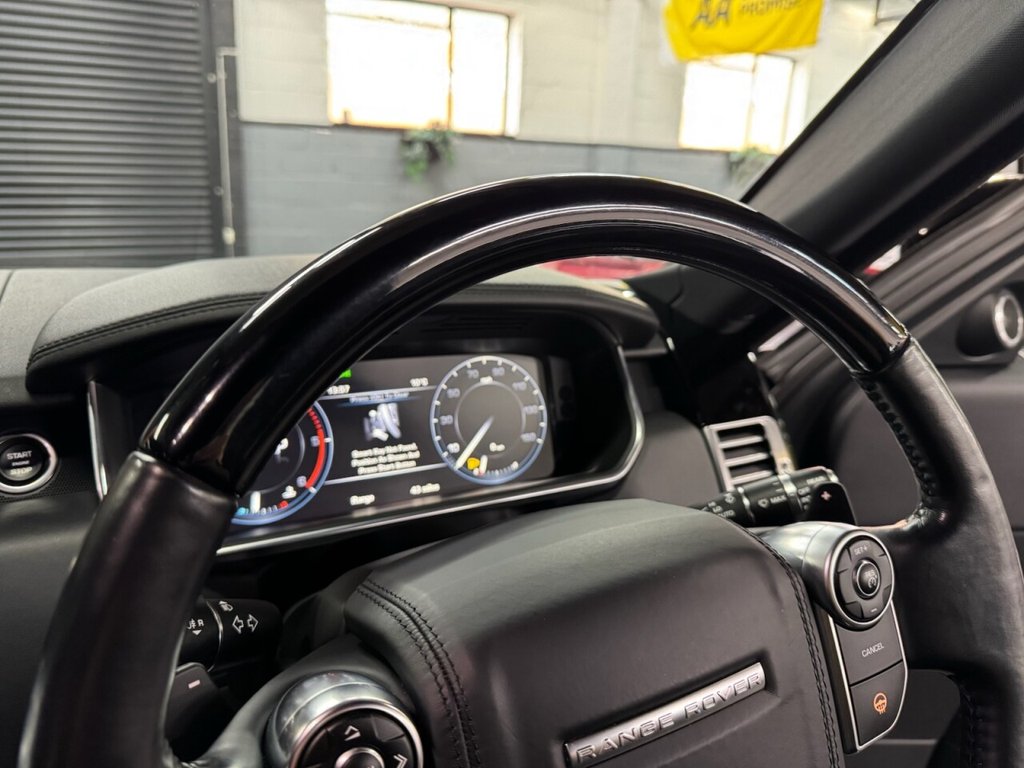 Used Land Rover Range Rover 2014 for sale - 76368104: Photo 17