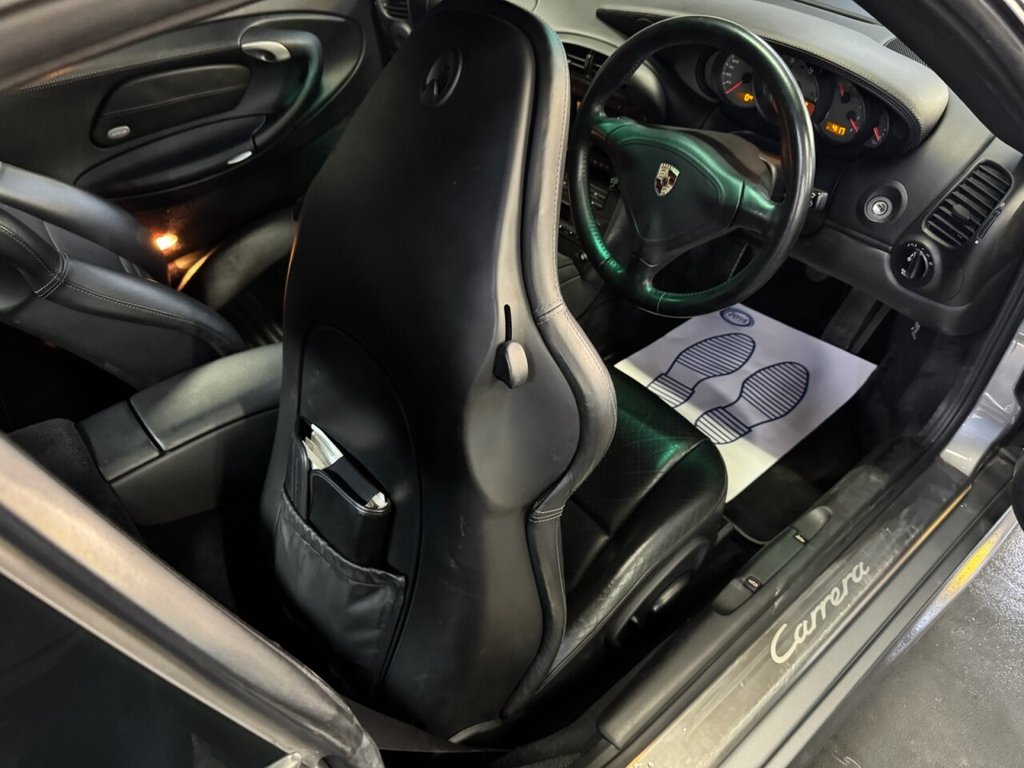 Used Porsche 911 2004 for sale - 77507279: Photo 16