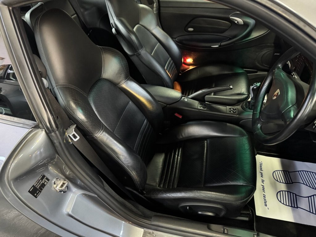 Used Porsche 911 2004 for sale - 77507279: Photo 17