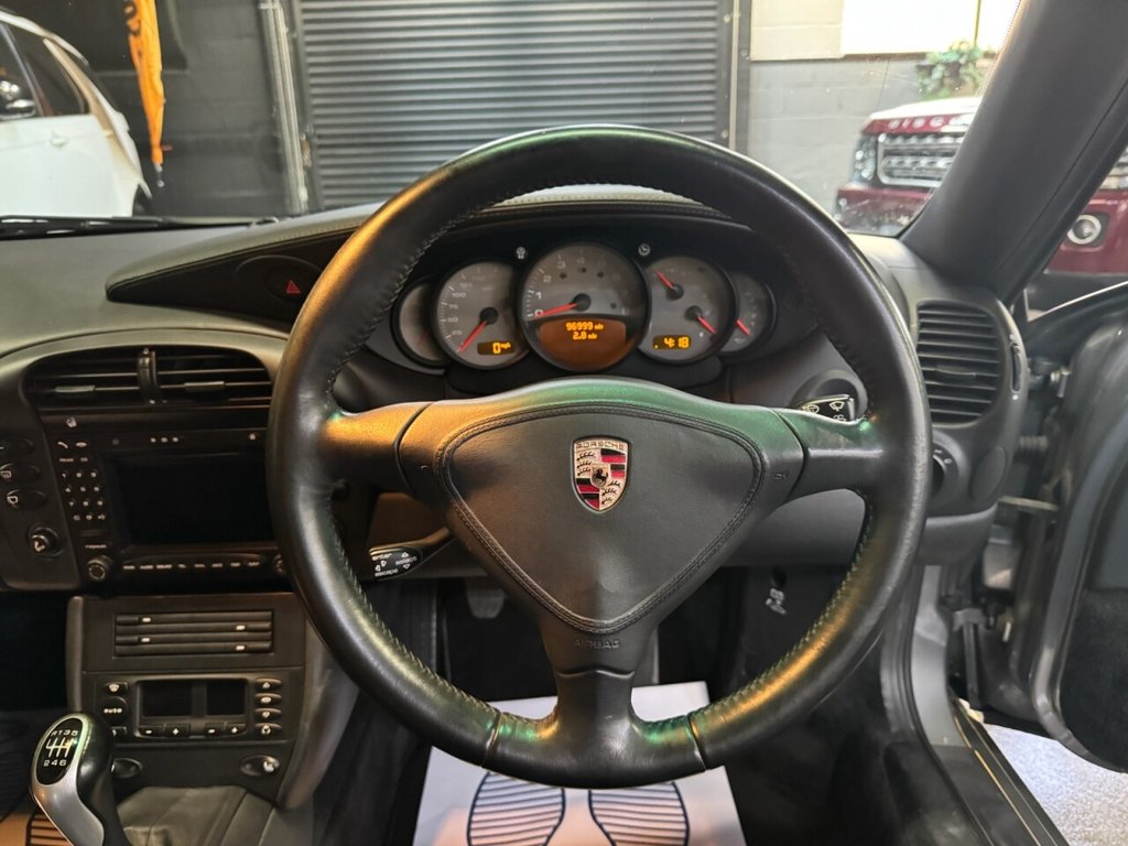 Used Porsche 911 2004 for sale - 77507279: Photo 22