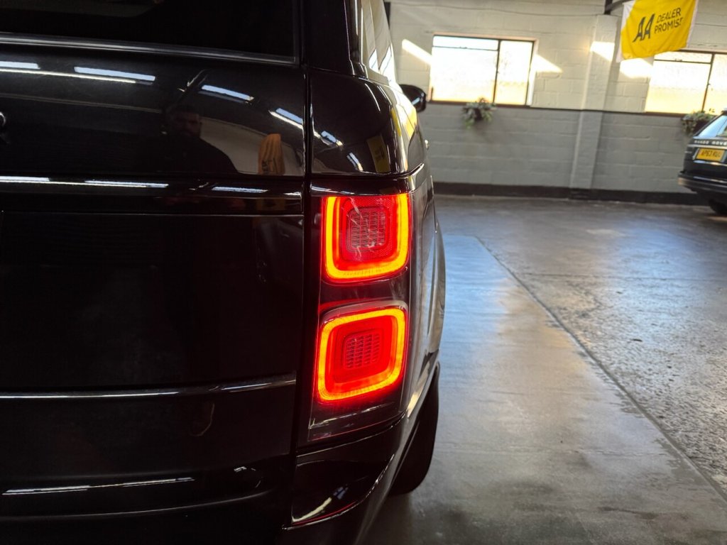 Used Land Rover Range Rover 2018 for sale - 76048533: Photo 11