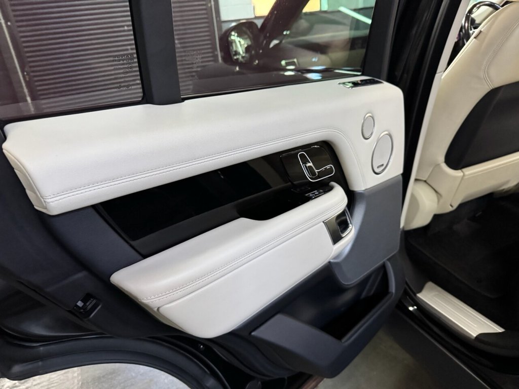 Used Land Rover Range Rover 2018 for sale - 76048533: Photo 37