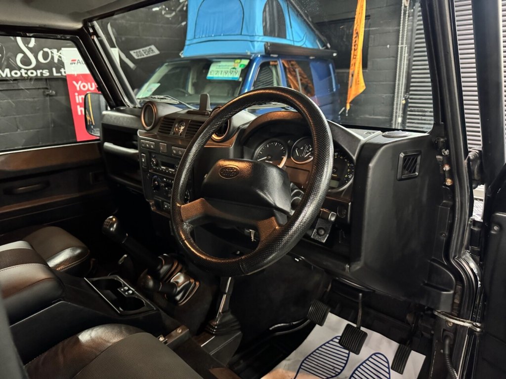 Used Land Rover Defender 2009 for sale - 76631873: Photo 16