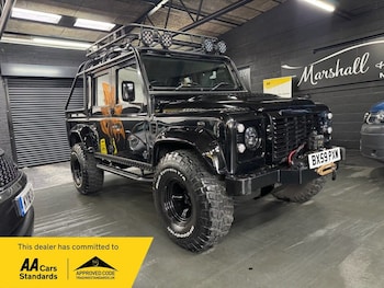 Land Rover - Defender