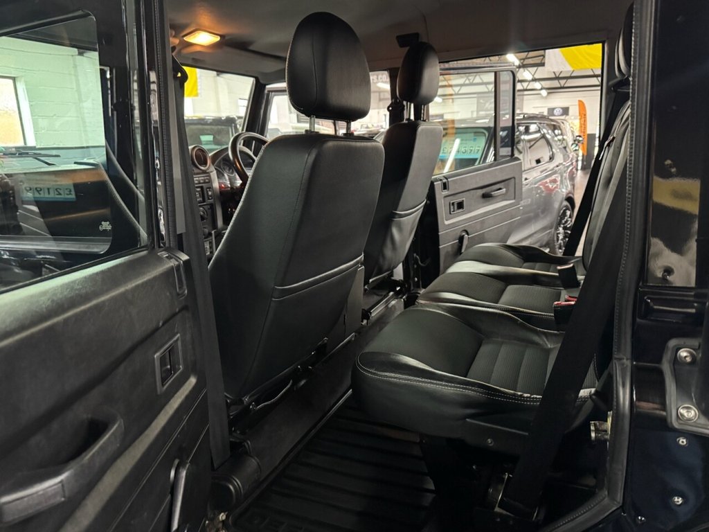 Used Land Rover Defender 2009 for sale - 76631873: Photo 23