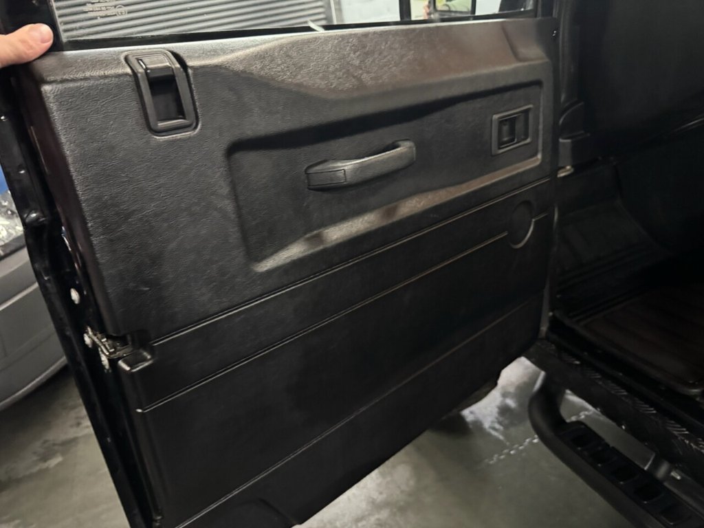 Used Land Rover Defender 2009 for sale - 76631873: Photo 27