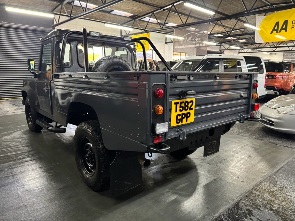 Used Land Rover Defender 1999 for sale - 77302726: Photo 12
