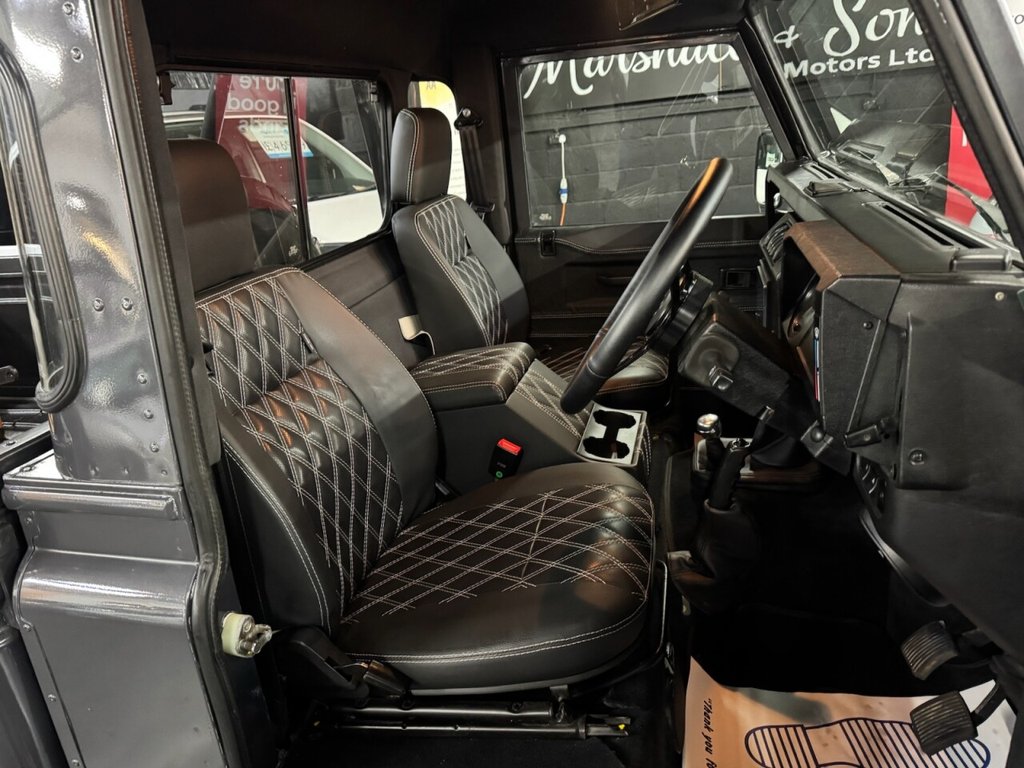 Used Land Rover Defender 1999 for sale - 77302726: Photo 19