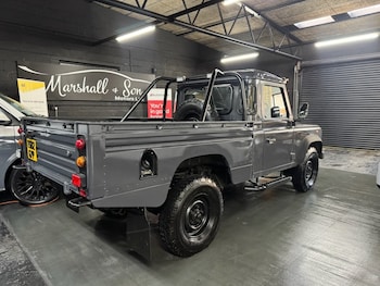 Used Land Rover Defender 110 1999 for sale - 77302726: Photo