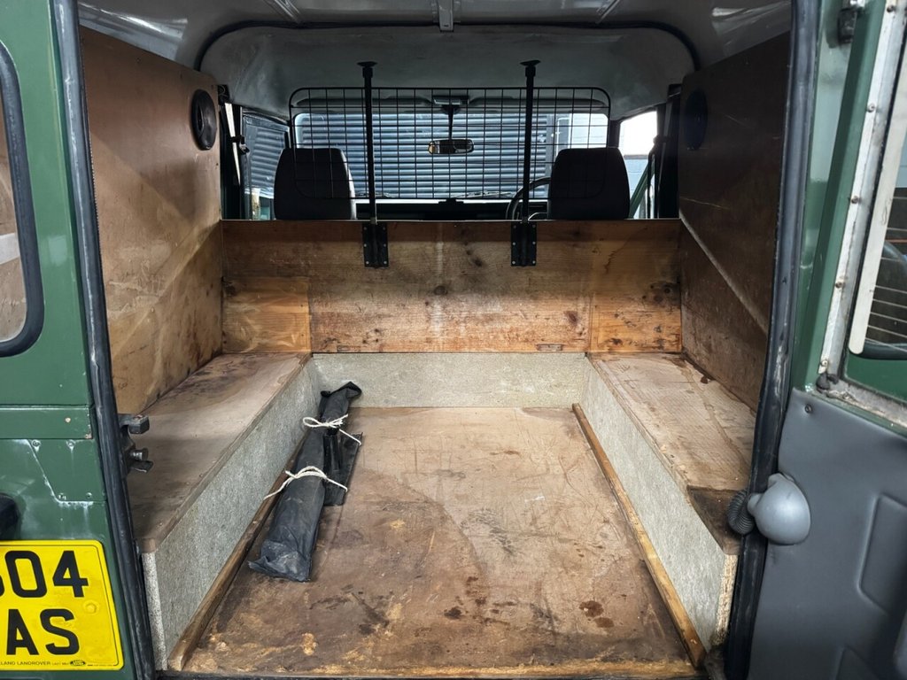 Used Land Rover Defender 1998 for sale - 77835378: Photo 15