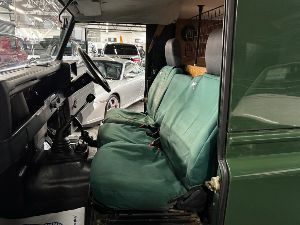 Used Land Rover Defender 1998 for sale - 77835378: Photo 17