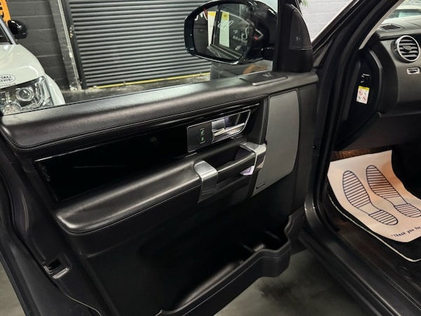 Used Land Rover Discovery 2016 for sale - 76163339: Photo 41