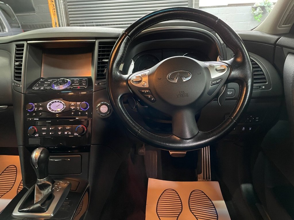 Used Infiniti QX70 2014 for sale - 77359848: Photo 20