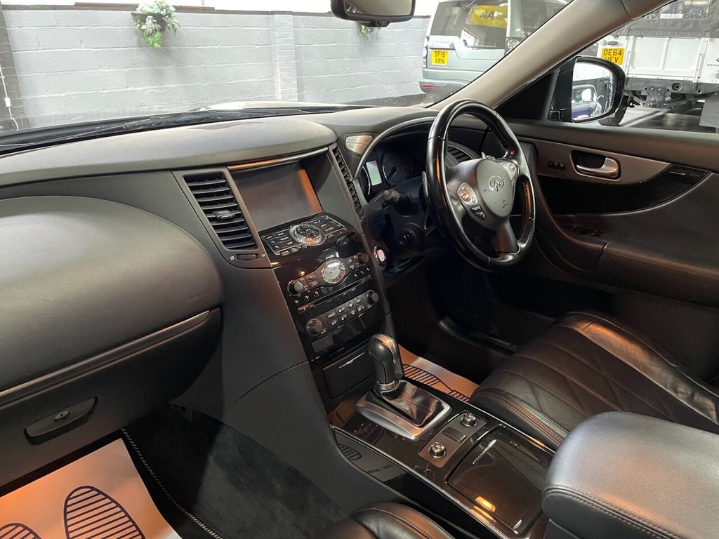 Used Infiniti QX70 2014 for sale - 77359848: Photo 33