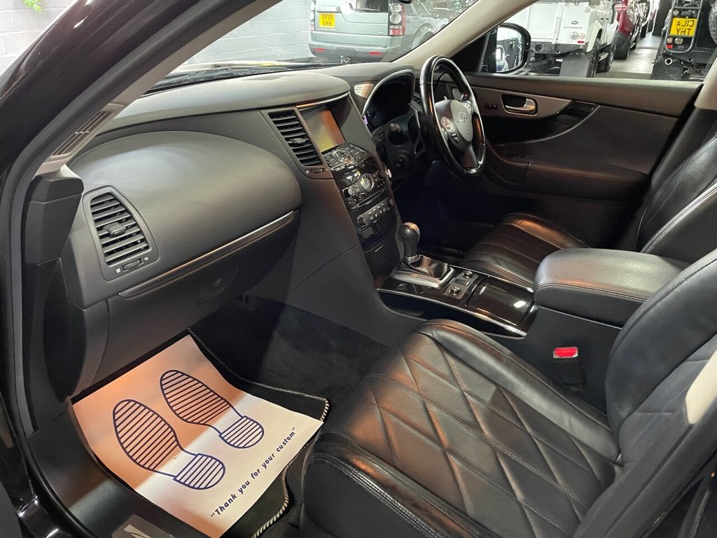 Used Infiniti QX70 2014 for sale - 77359848: Photo 38