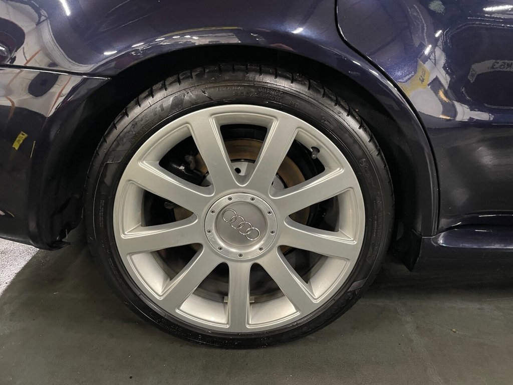 Used Audi RS4 2001 for sale - 76923683: Photo 16