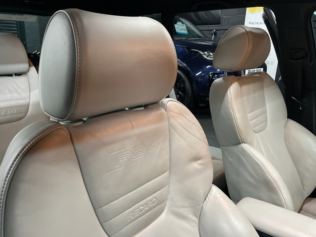 Used Audi RS4 2001 for sale - 76923683: Photo 40