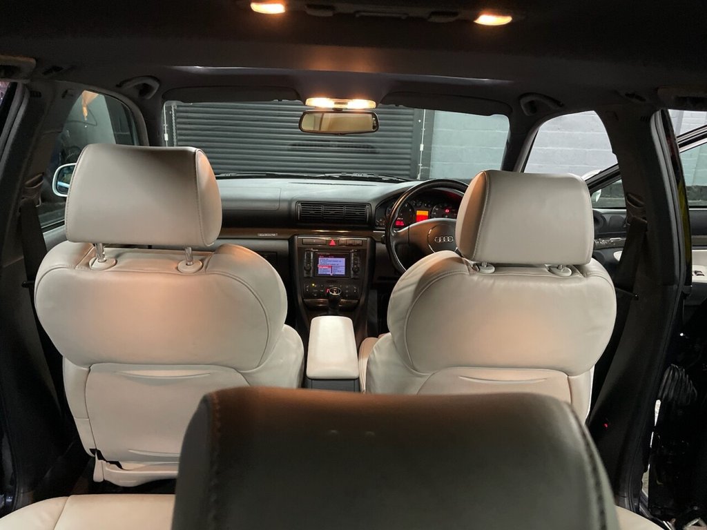 Used Audi RS4 2001 for sale - 76923683: Photo 44