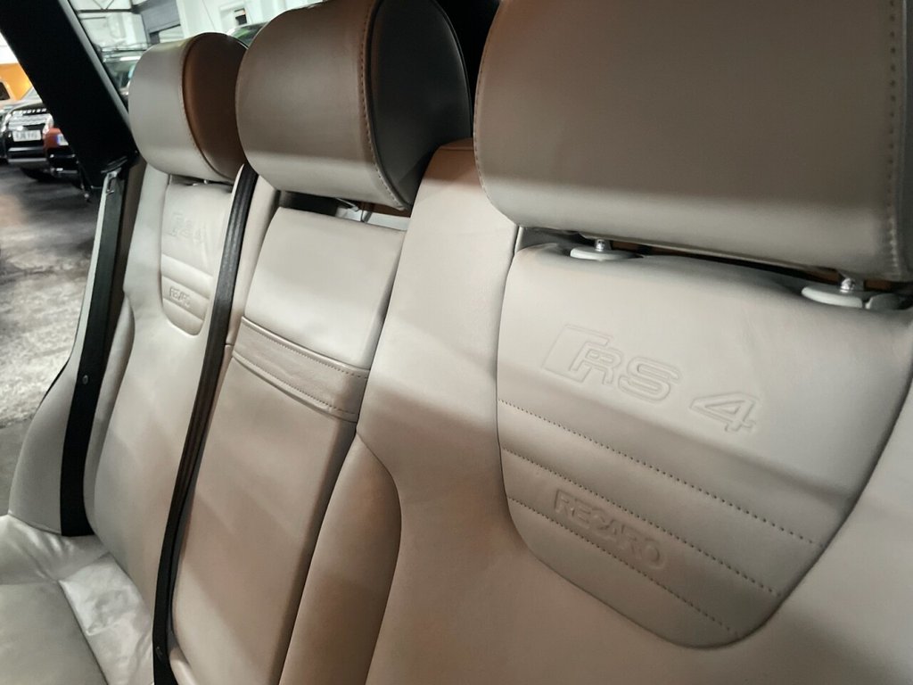 Used Audi RS4 2001 for sale - 76923683: Photo 45