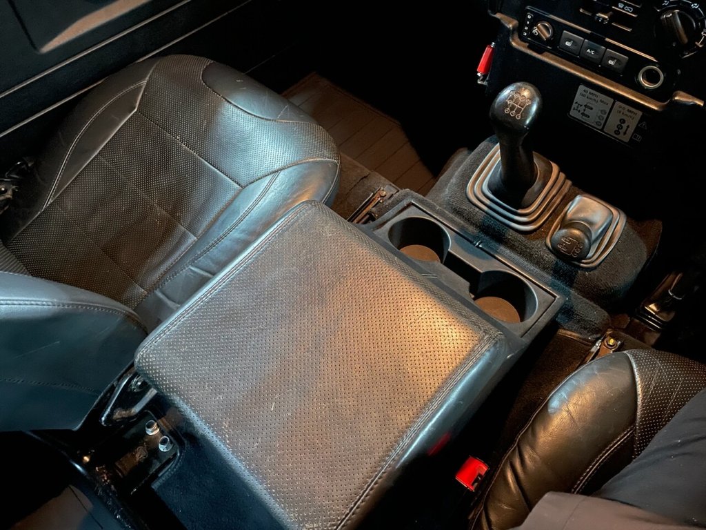 Used Land Rover Defender 2013 for sale - 77038210: Photo 23