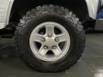 Used Land Rover Defender 2013 for sale - 77038210: Photo