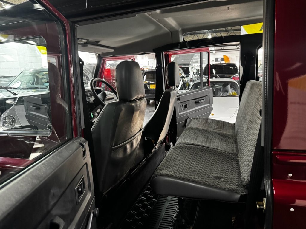 Used Land Rover Defender 2005 for sale - 77967230: Photo 35