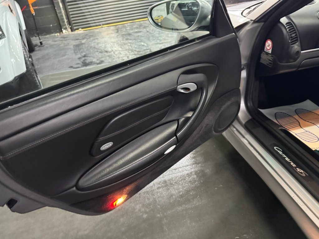 Used Porsche 911 2003 for sale - 77533949: Photo 26