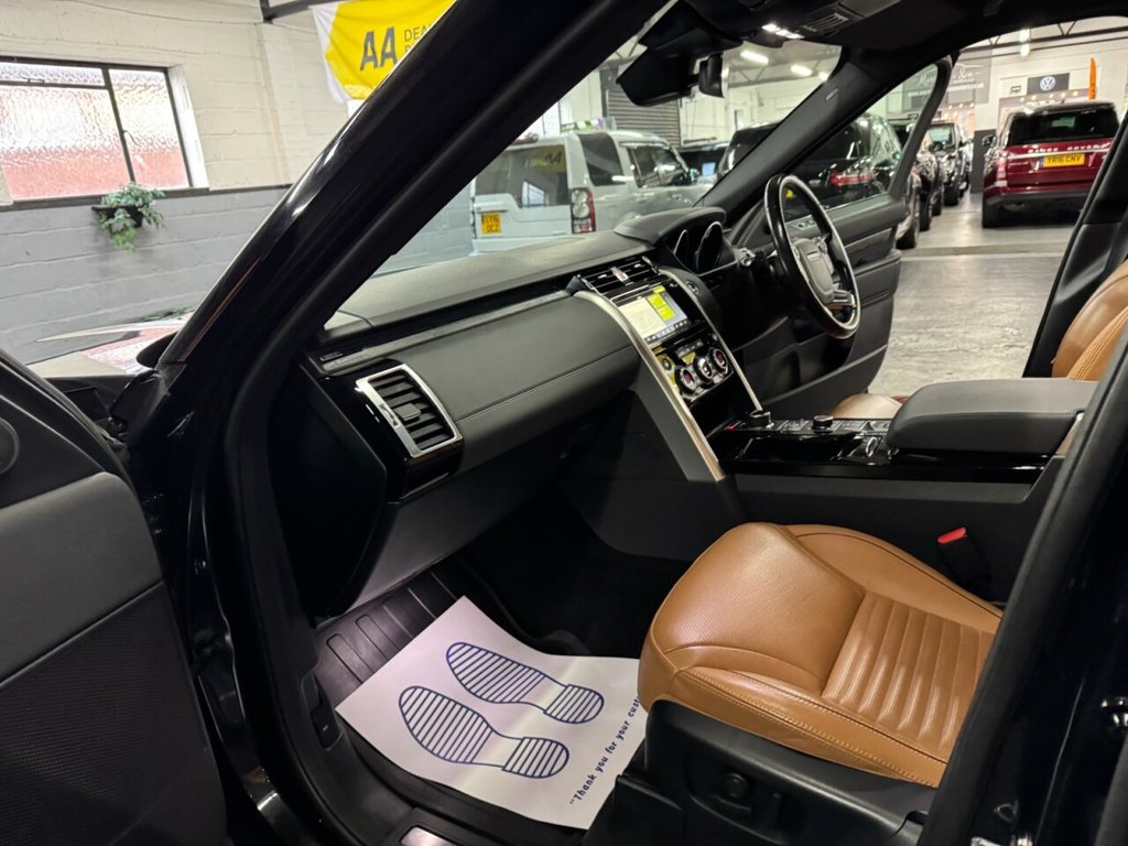 Used Land Rover Discovery 2017 for sale - 76333597: Photo 38