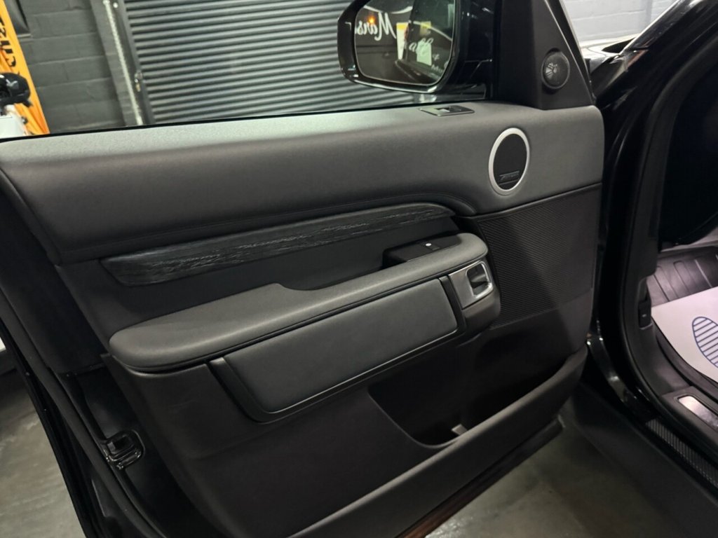 Used Land Rover Discovery 2017 for sale - 76333597: Photo 41
