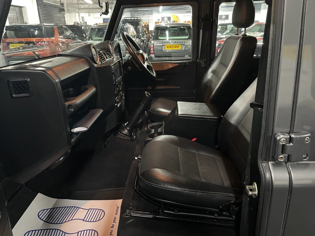 Used Land Rover Defender 2015 for sale - 76848216: Photo 40