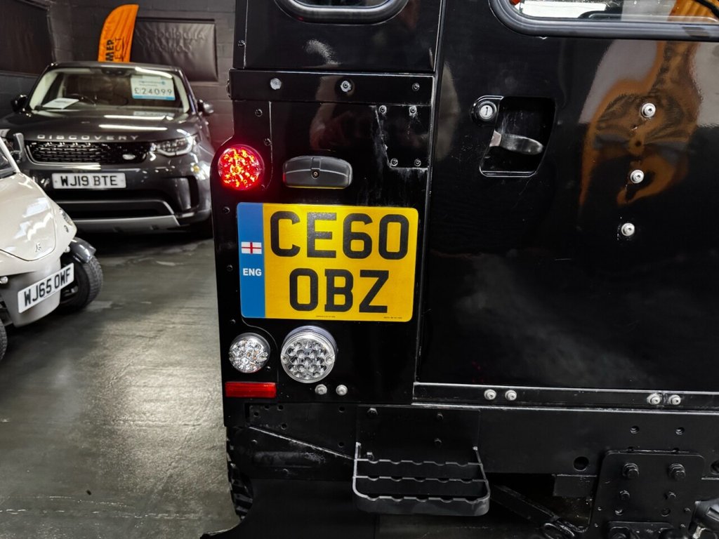 Used Land Rover Defender 2010 for sale - 77919918: Photo 10