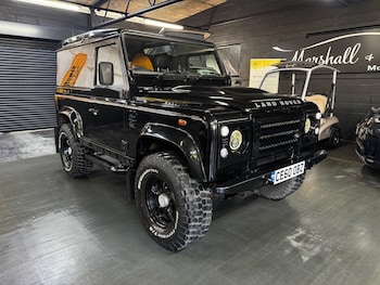 Used Land Rover Defender 2010 for sale - 77919918: Photo