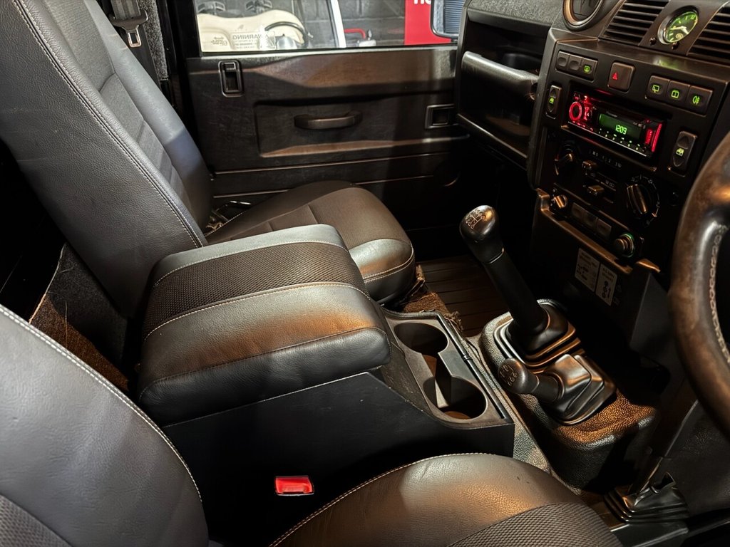 Used Land Rover Defender 2010 for sale - 77919918: Photo 20