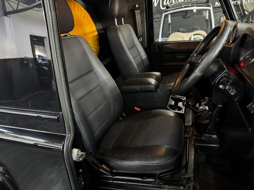 Used Land Rover Defender 2010 for sale - 77919918: Photo 21