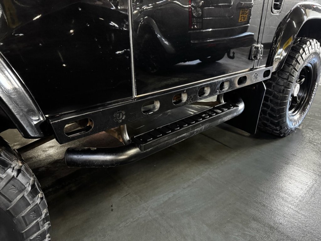 Used Land Rover Defender 2010 for sale - 77919918: Photo 5