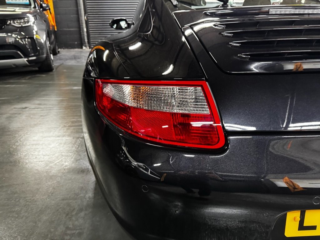 Used Porsche 911 2006 for sale - 78003469: Photo 12